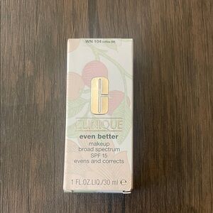 Clinique Even Better Makeup SPF 15 in WN 104 Toffee